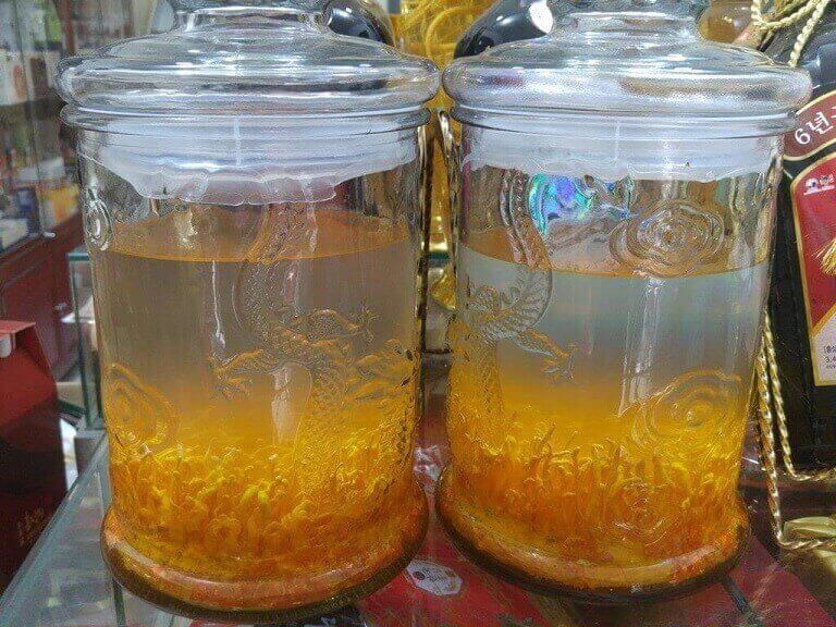 Dong-trung-ha-thao-ngam-ruou-