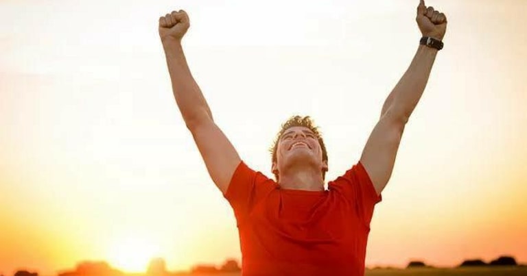 Dong-trung-ha-thao-cai-thien-he-mien-dich-cua-nam-gioi- (1)